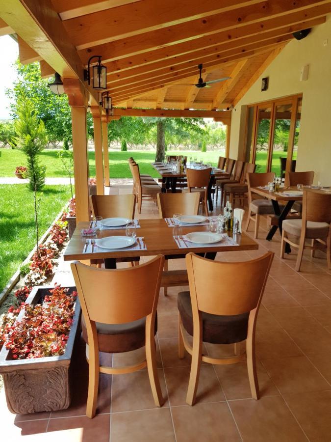 Lazar Winery Tourism B&B Rosoman Dış mekan fotoğraf